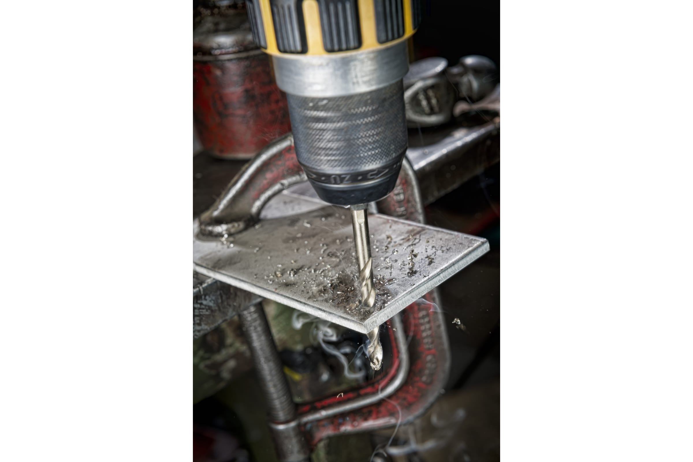 ey2r7akf6yuiglzazn25q9d3eap6b3du